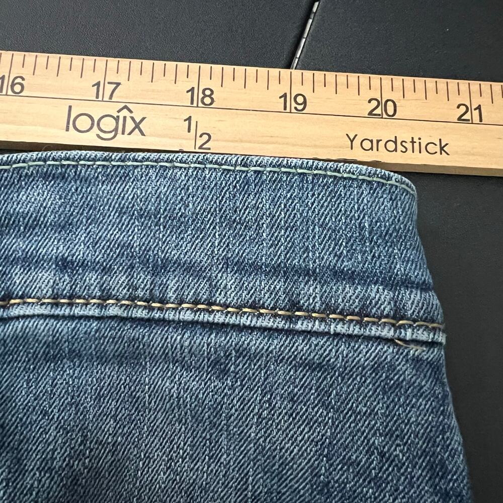 Levi's 505 Straight Leg Relaxed Fit Blue Denim Jeans | Men's Size 42X32 - Picture 8 of 11
